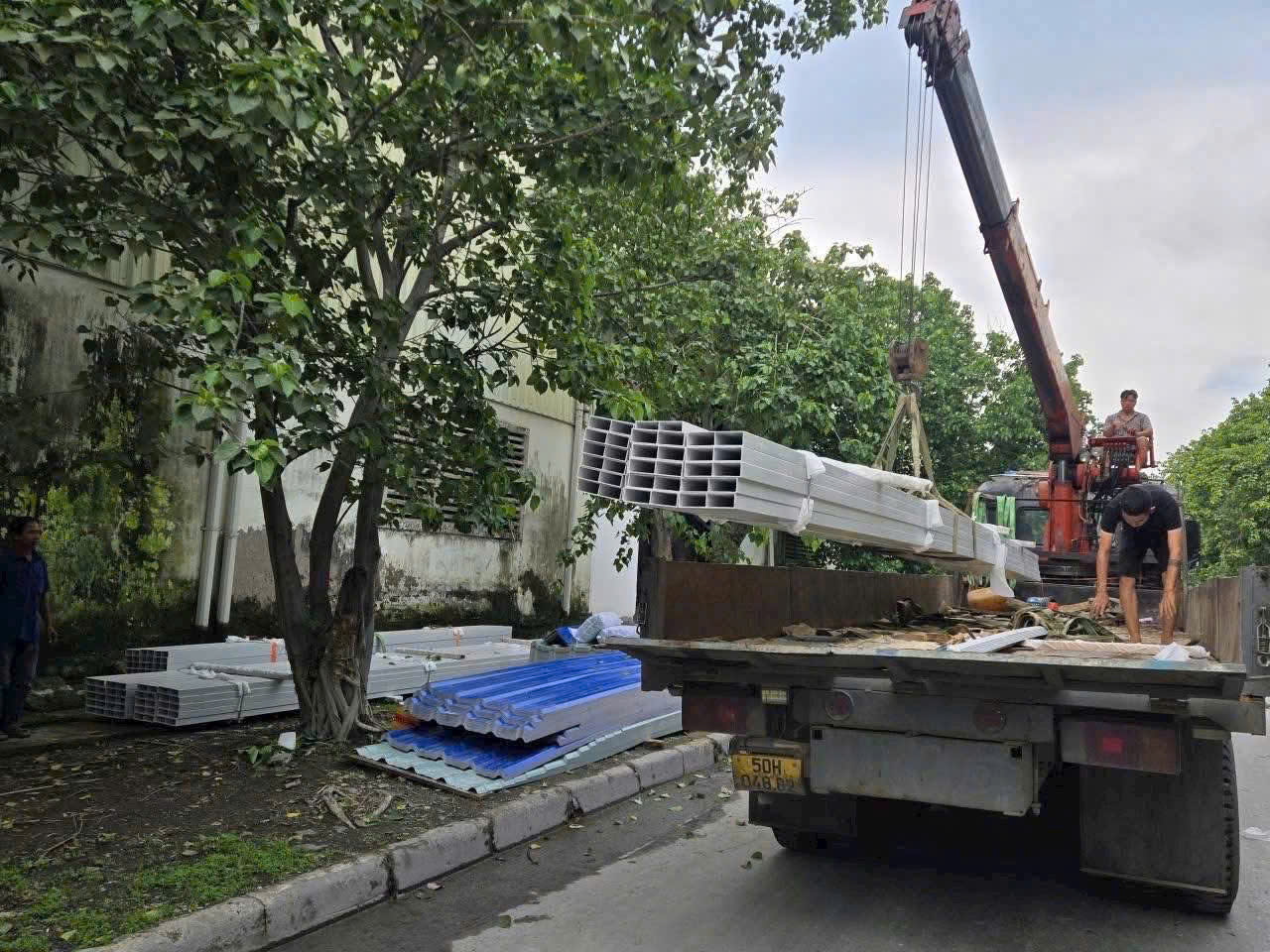Hệ thống bè cá sử dụng khung xà gồ Composite Hưng Thịnh Phát