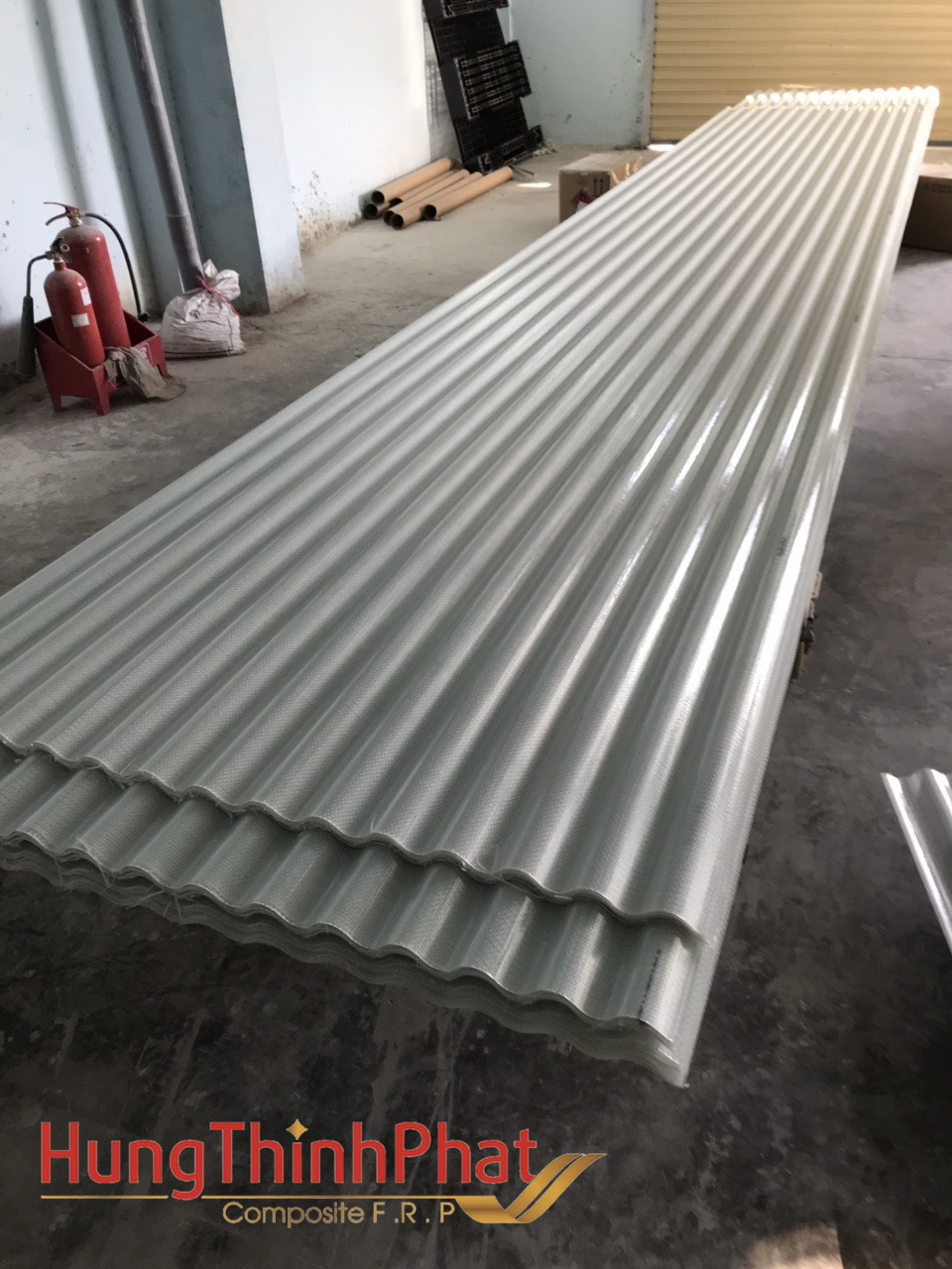 TÔN NHỰA LẤY SÁNG COMPOSITE  12 SÓNG TRÒN KHỔ 90 CM